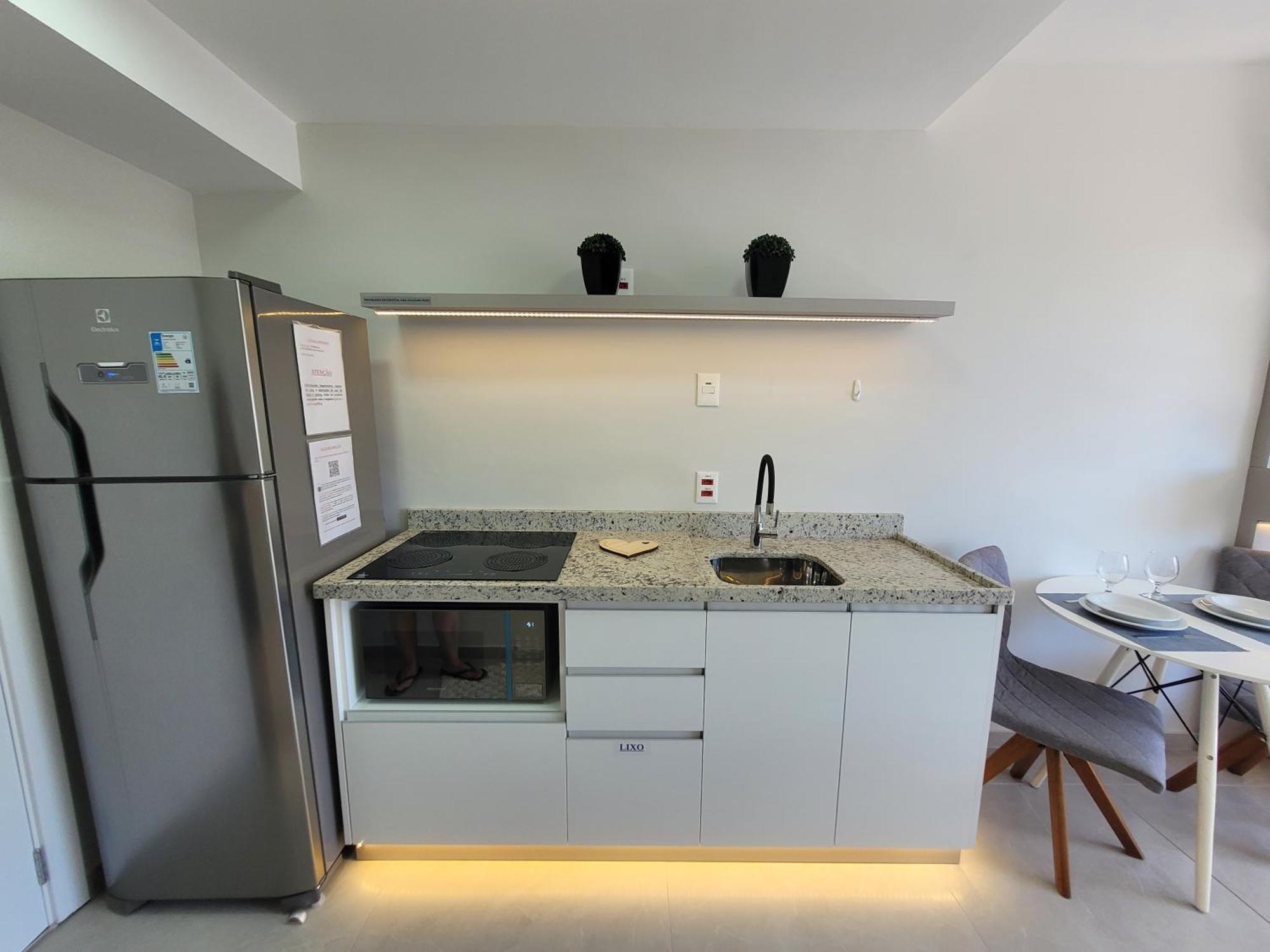 Studio Lux Ao Lado Da Puc Com Netflix Porto Alegre Exterior foto