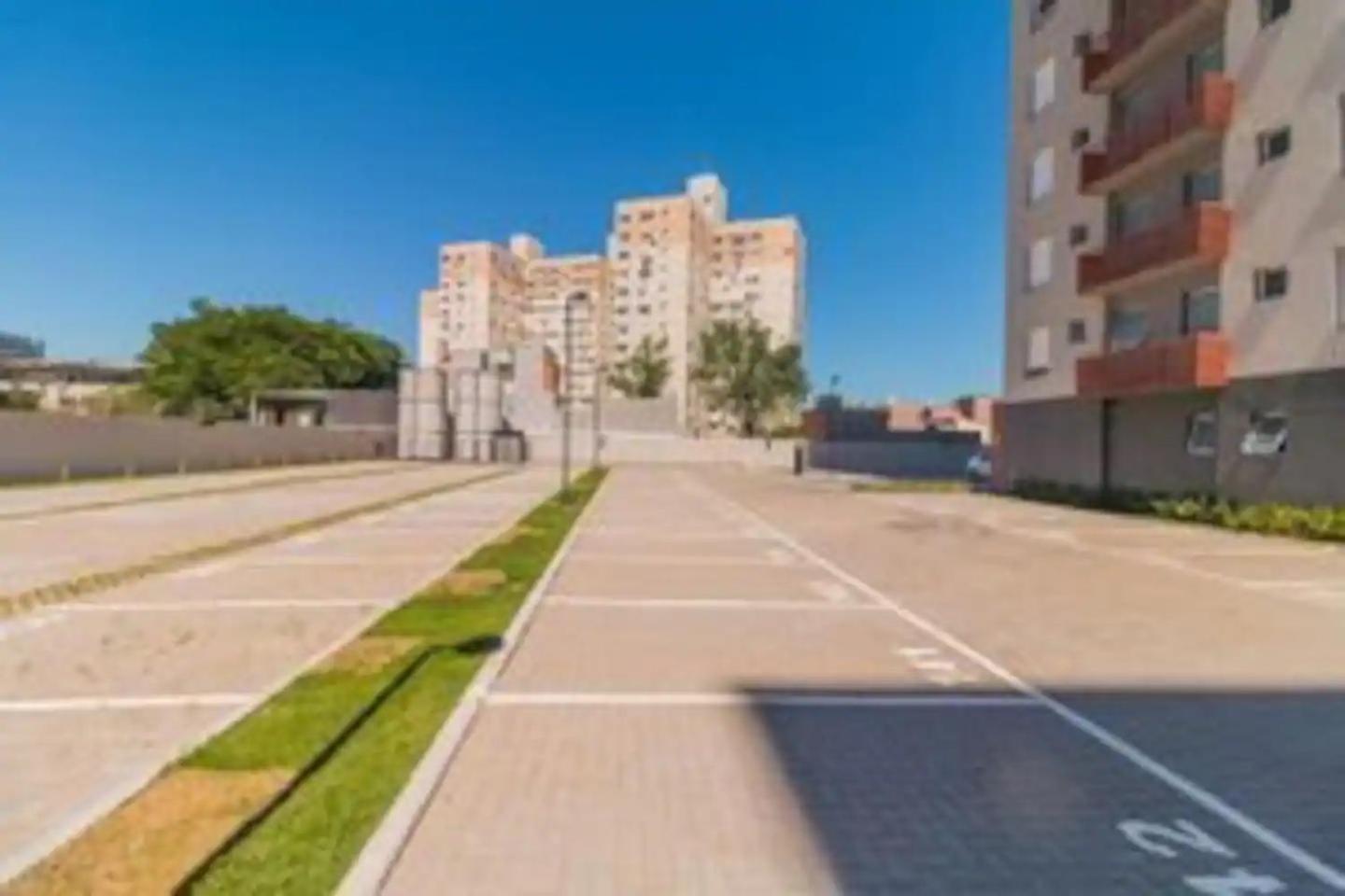 Studio Lux Ao Lado Da Puc Com Netflix Porto Alegre Exterior foto